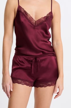 Short en soie détails dentelle;${refinementColor}