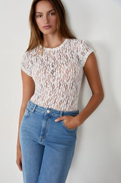 Body en dentelle transparent;${refinementColor}