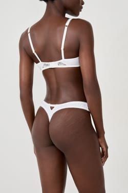 String brodé;${refinementColor}