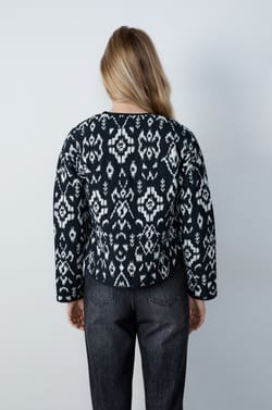 Patterned Jacket;${refinementColor}