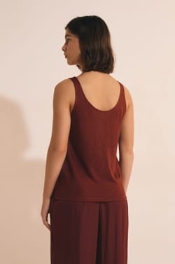 Top de pijama de lino;${refinementColor}