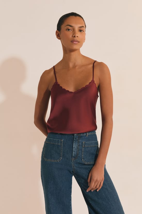 Caraco satin&eacute;;${refinementColor}