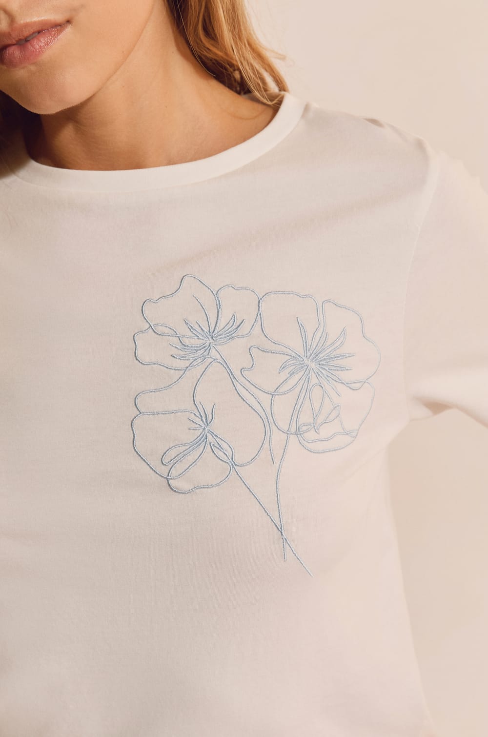 Cotton T-shirt with flower motif;${refinementColor}