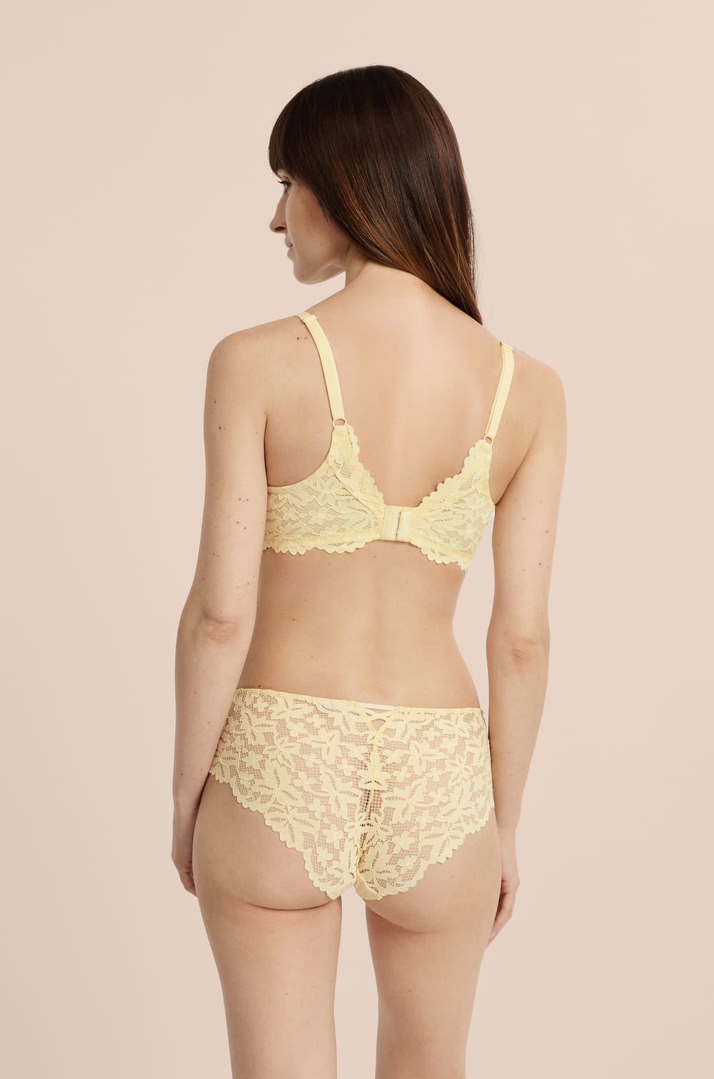 Lightly Lined Post-Mastectomy Bra;${refinementColor}