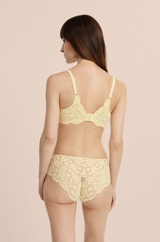 Soutien-gorge coques fines post-mastectomie;${refinementColor}