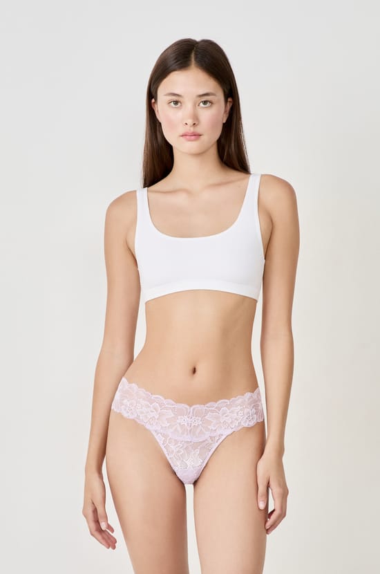 Tanga en dentelle;${refinementColor}