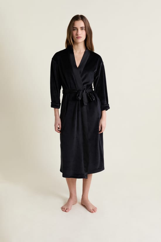 Velvet Robe;${refinementColor}