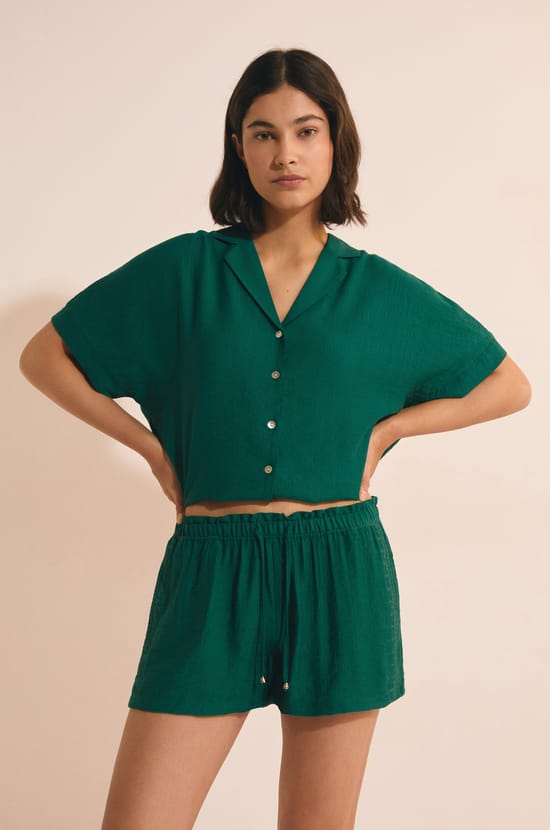 Pantal&oacute;n corto de pijama con cintura el&aacute;stica;${refinementColor}