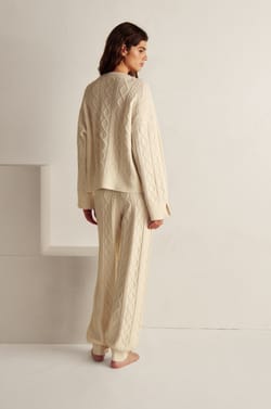 Sweter z dzianiny;${refinementColor}