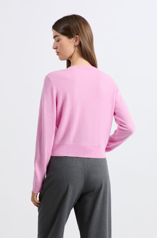 Pull cardigan avec boutons en cachemire;${refinementColor}