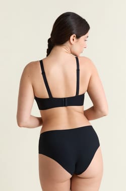 Strapless lightly lined bra with removable straps, cup C-E;${refinementColor}