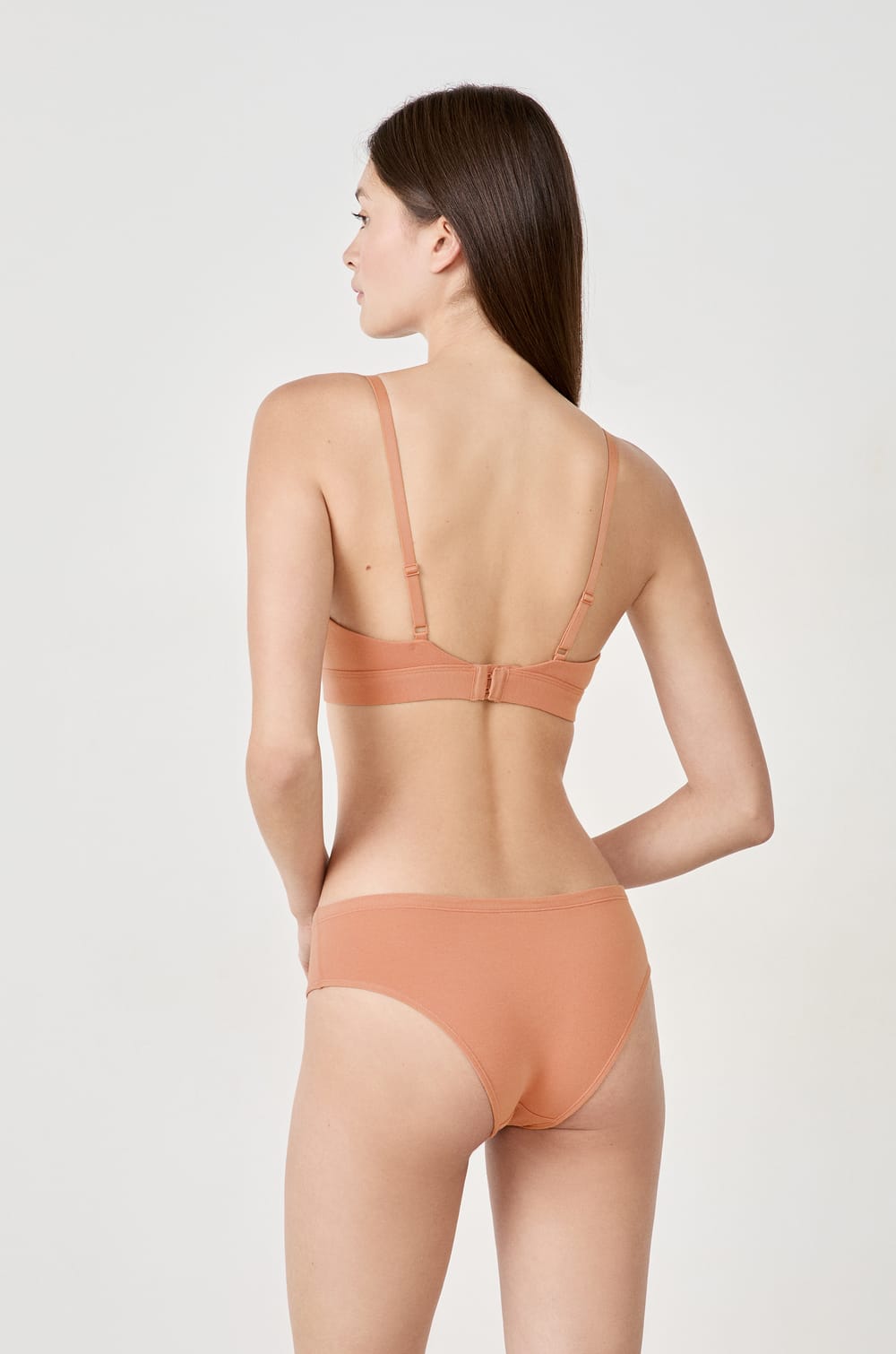 Bra N.8 - The Wireless Triangle;${refinementColor}