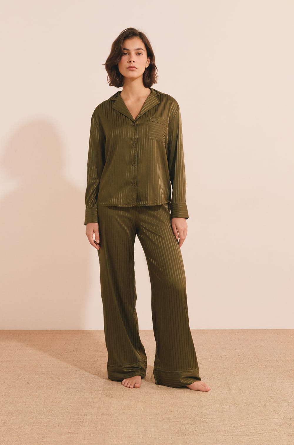 Chemise de pyjama &agrave; rayures;${refinementColor}