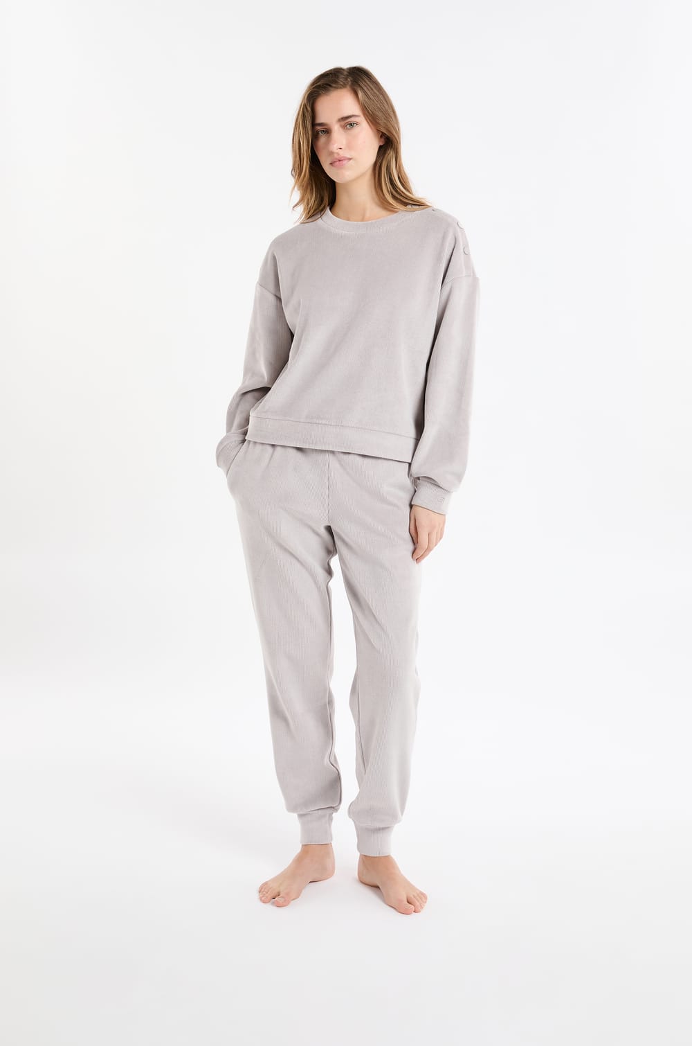 Round Neck Pajama Sweatshirt;${refinementColor}
