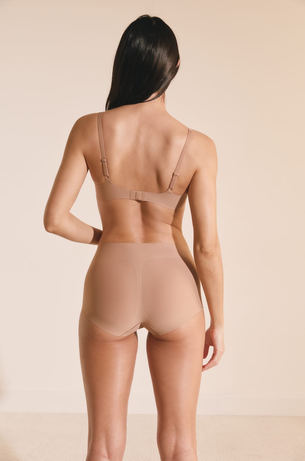 Push-up Brief in Microfibre;${refinementColor}