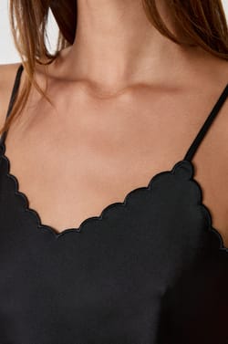 Caraco satiné;${refinementColor}