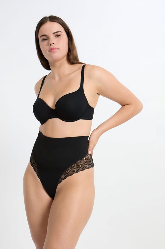 Tanga de talle alto moldeador con detalles de encaje - Sujeción media;${refinementColor}