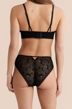 Braguitas de encaje;${refinementColor}