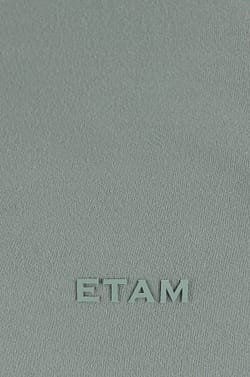 Brassi&egrave;re de sport d&eacute;collet&eacute;e V - Maintien moyen;${refinementColor}