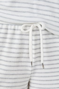 Pantalones cortos de pijama;${refinementColor}