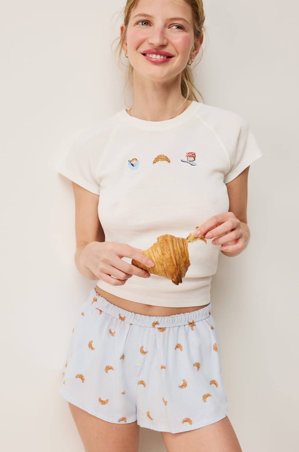 Short de pyjama &agrave; motifs croissants;${refinementColor}