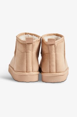 Lined Ankle Boot Slippers;${refinementColor}