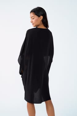 Túnica corta;${refinementColor}