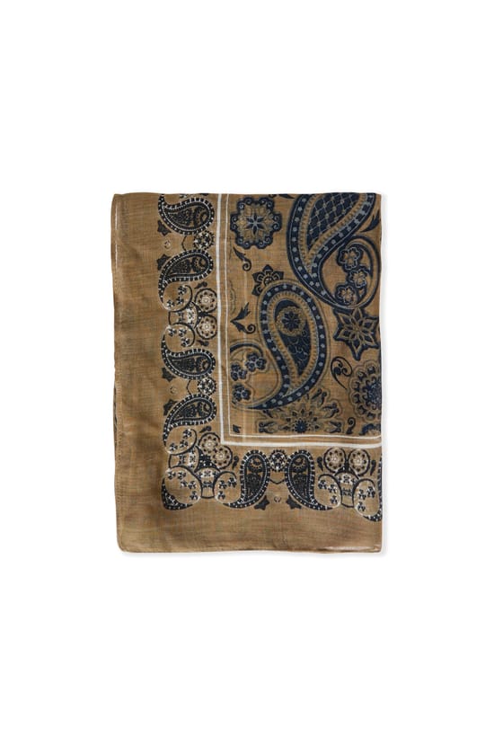 Foulard &agrave; motifs;${refinementColor}