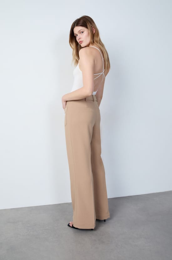 Wide-Cut Trouser;${refinementColor}