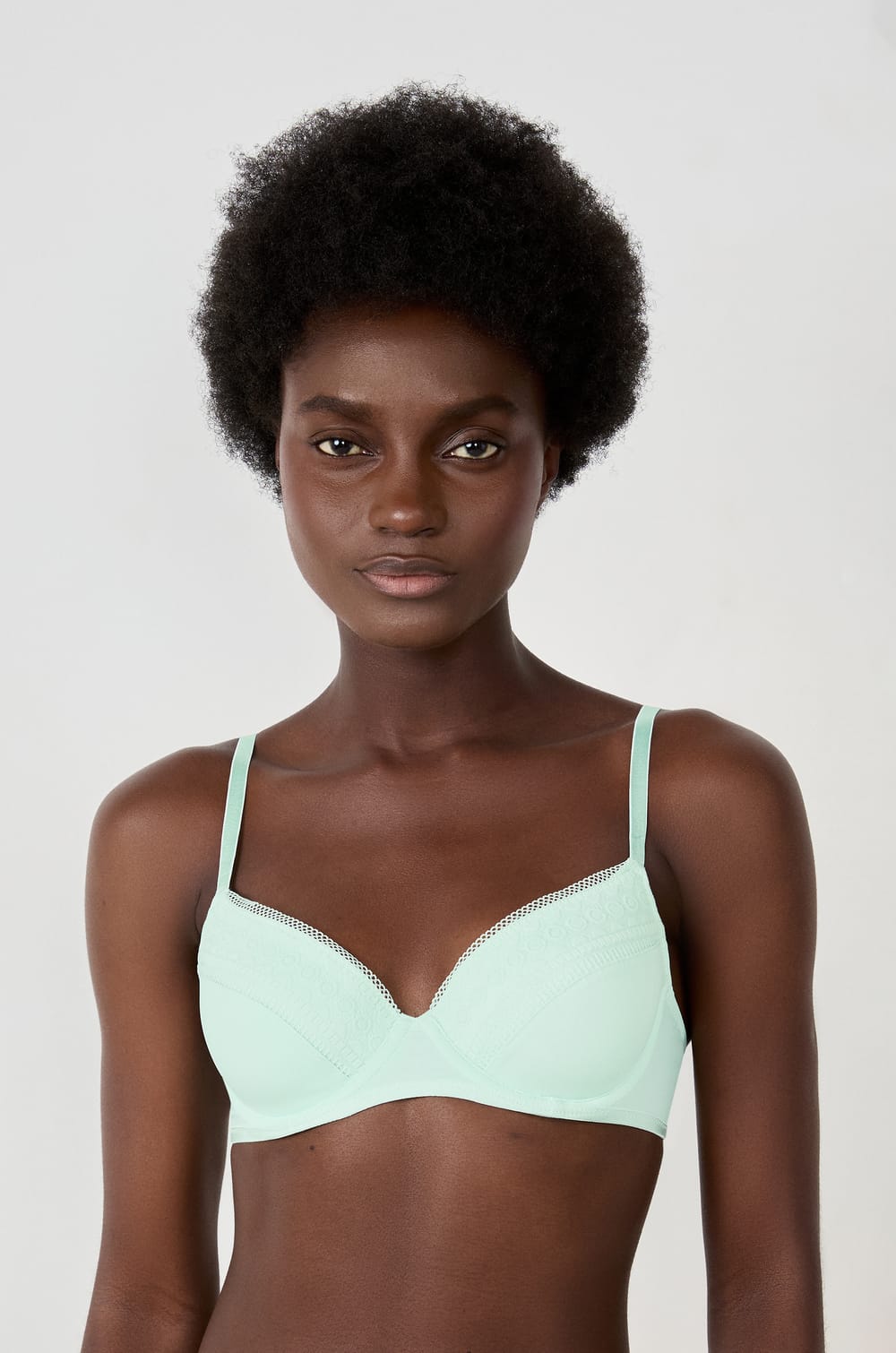 Sujetador N. 4 - Sujetador copa fina;${refinementColor}