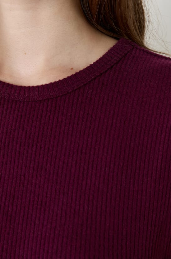 Short-sleeved ribbed T-shirt;${refinementColor}