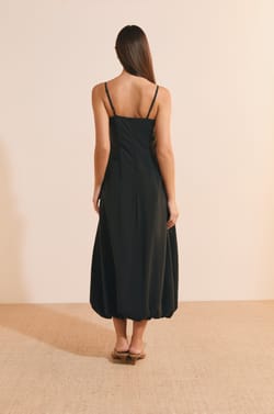 Robe longue bouffante;${refinementColor}