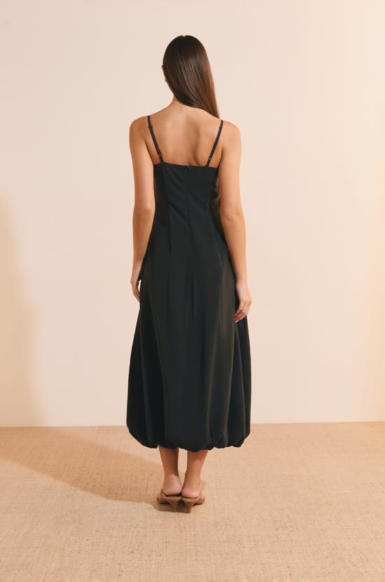 Robe longue bouffante;${refinementColor}