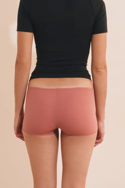 Shorty en microfibre;${refinementColor}