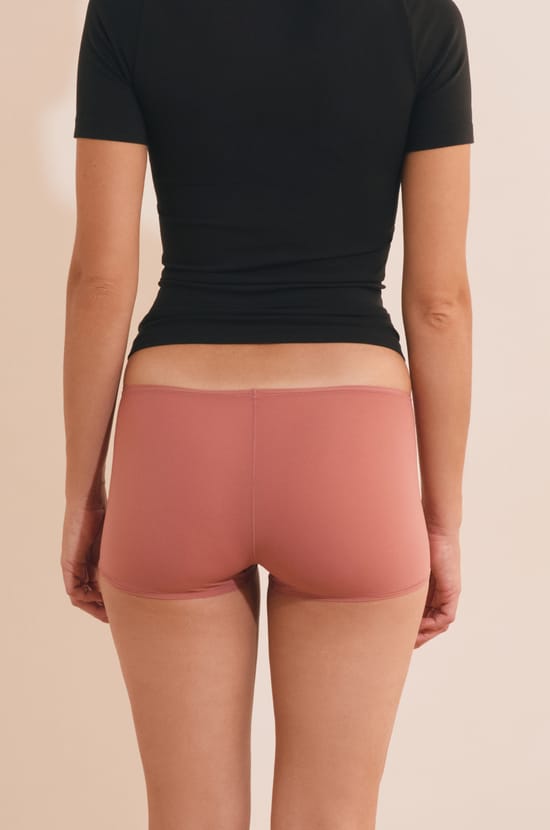 Shorty en microfibre;${refinementColor}