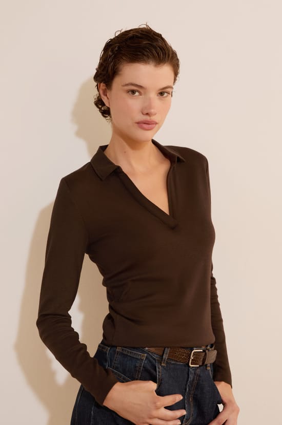 T-shirt col polo avec coton modal;${refinementColor}