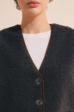 Veste sans manches effet sherpa;${refinementColor}