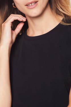 100% Cotton Short-Sleeved T-Shirt;${refinementColor}