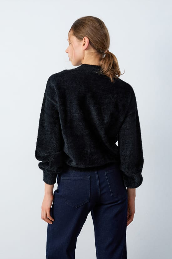 Pull boutonné polaire;${refinementColor}