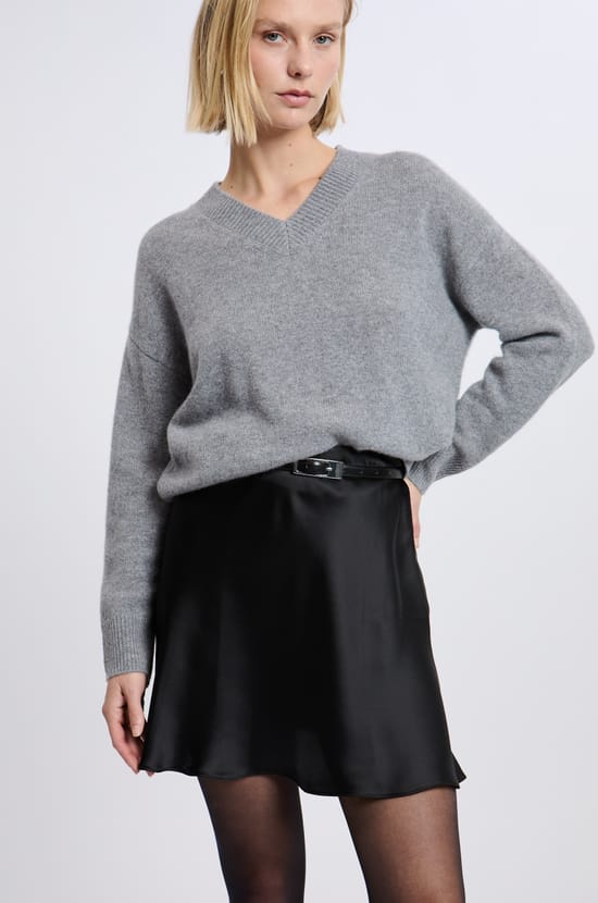 Jupe courte satinée;${refinementColor}