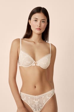 Sujetador N.4 - Copas finas de encaje;${refinementColor}