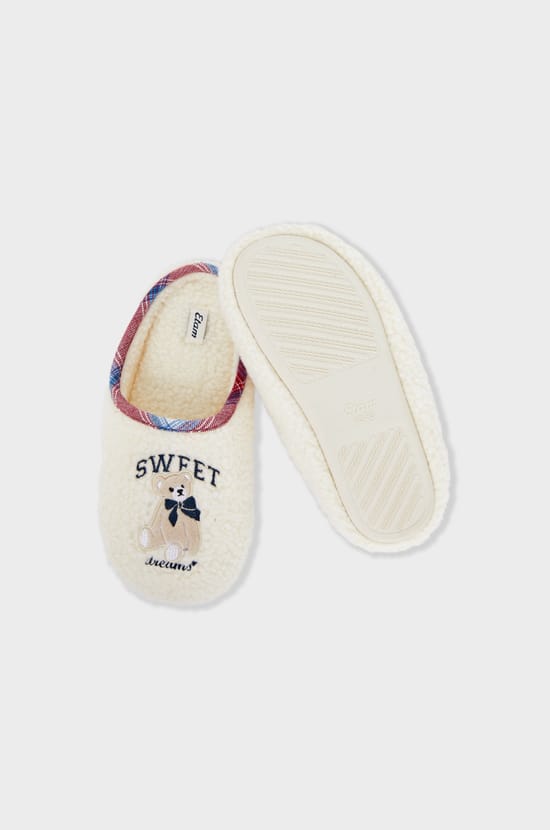 Chaussons en fausse fourrure à motifs;${refinementColor}