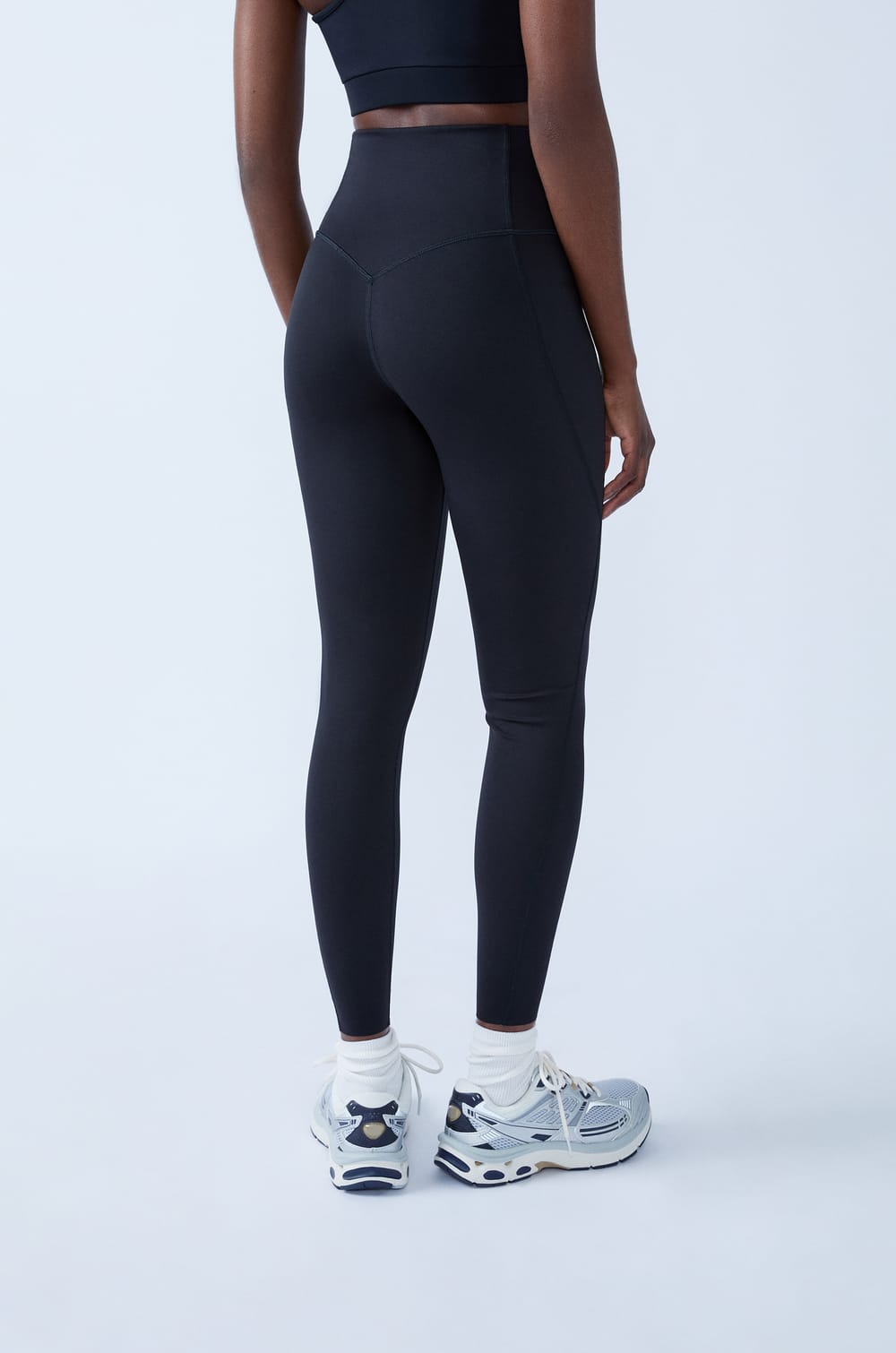 Shaping Legging With Tummy Control Effect;${refinementColor}