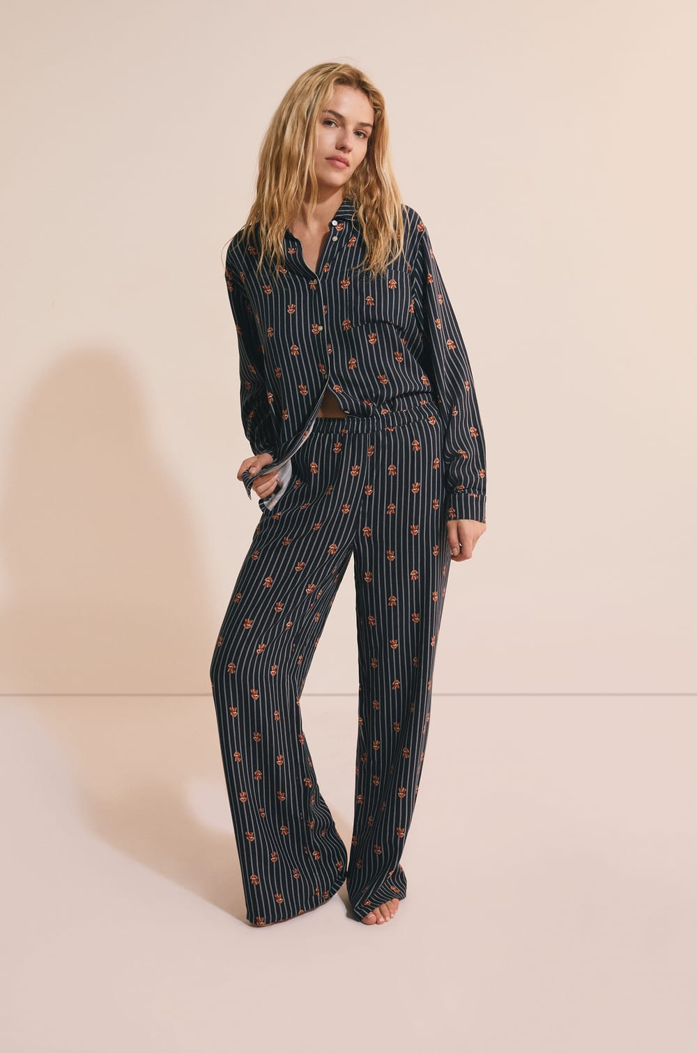 Pyjama Trousers with Dog Motifs;${refinementColor}