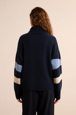 Pull col roul&eacute; ray&eacute; 100% cachemire;${refinementColor}