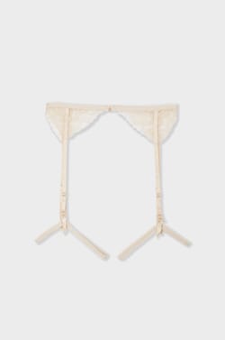 Lace Garter Belt;${refinementColor}