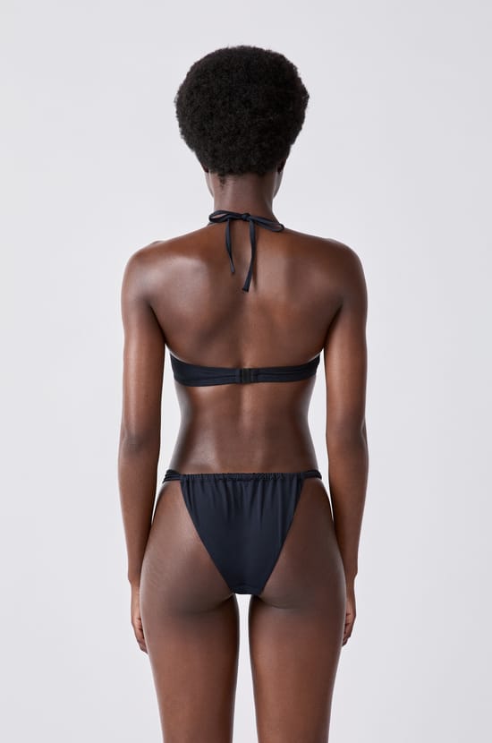 Strapless bandeau bikini top with removable straps;${refinementColor}