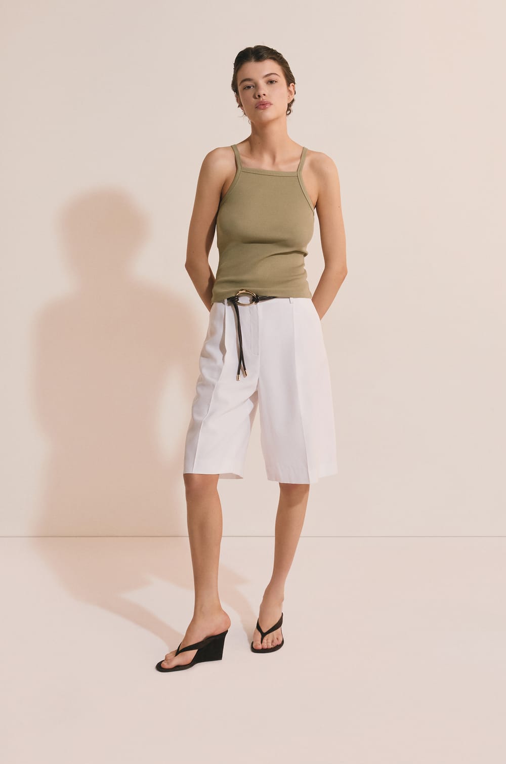 Short bermuda;${refinementColor}