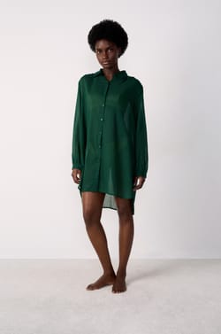 Robe chemise de plage;${refinementColor}