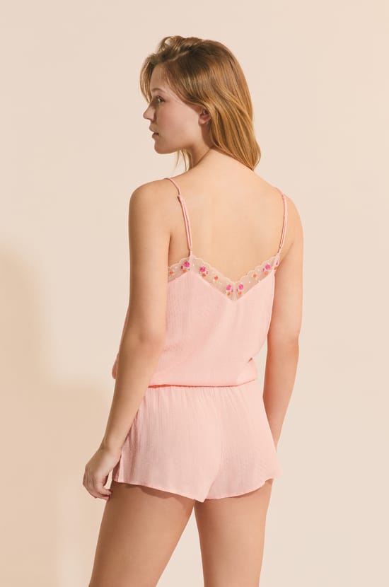 Short de pyjama avec d&eacute;tail fleur;${refinementColor}